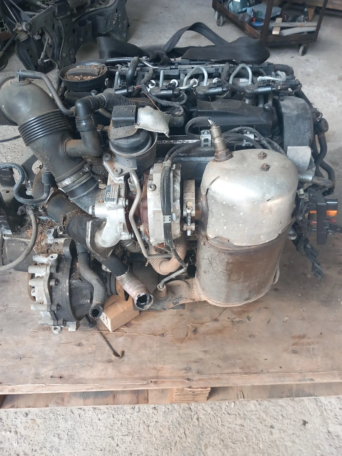 Motore CAY con pompa e iniettori VW Polo VI (6R, 6C) 1.6 TDI 77 kW km 80 mila