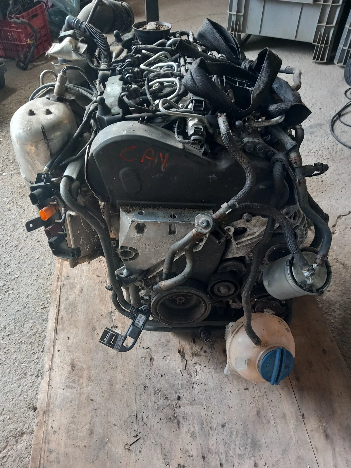 Motore CAY con pompa e iniettori VW Polo VI (6R, 6C) 1.6 TDI 77 kW km 80 mila