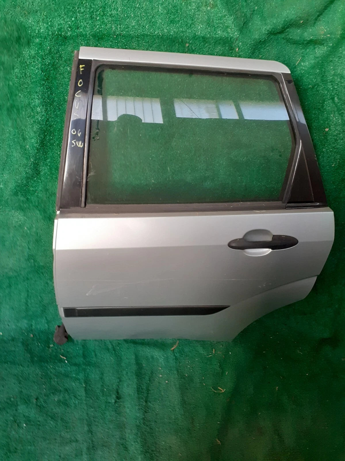 FORD FOCUS SW GRIGIA